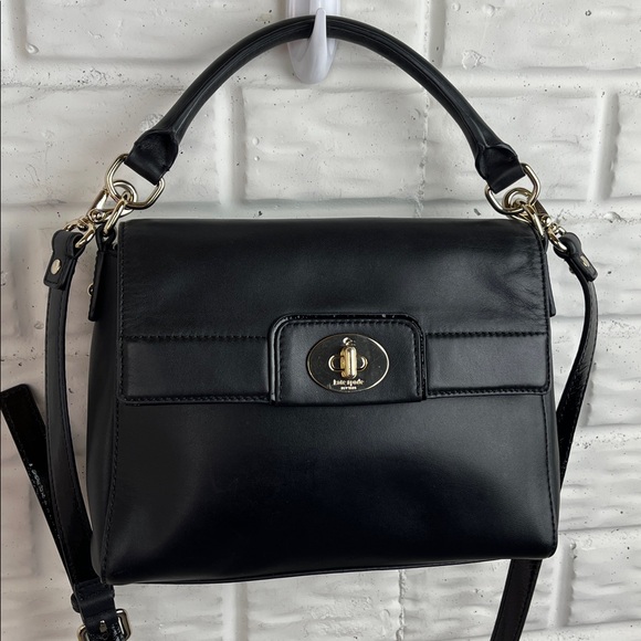 KATE SPADE NEW YORK TWIST LOCK HANDBAG CROSSBODY BLACK COW HIDE LEATHER PURSE - Picture 1 of 17